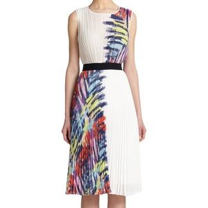 Gorgeous pleated midi